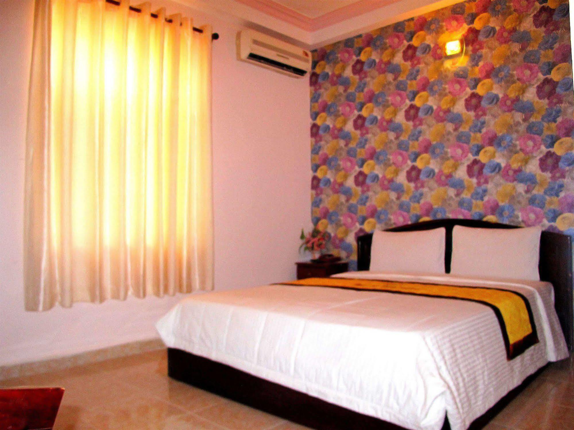 Thuy Tien Hotel Хошимін Екстер'єр фото